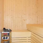 Amazing In With Sauna Feriehus Neksø